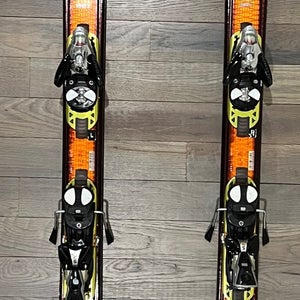 Used Unisex Salomon 185 cm All Mountain Salomon SCREAM 10 XTRA-HOT Skis With adjustable Bindings