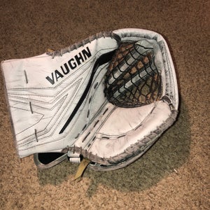 Vaughn SLR3 Glove Pro Stock