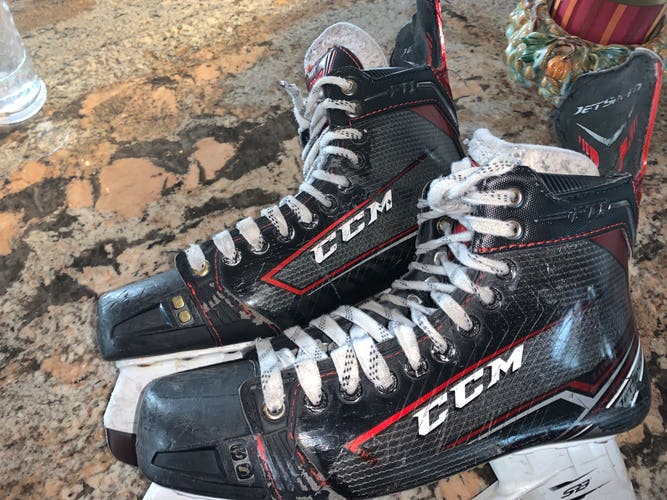 Custom Senior CCM Regular Width Size 9.5 JetSpeed FT1 Hockey Skates With STEP Blacksteel Blades