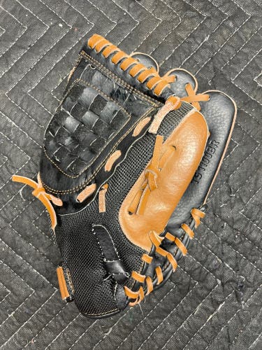 ¡ Adidas Infield 11" Easy Close Baseball Glove
