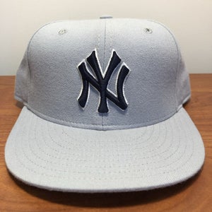 New York Yankees Hat Fitted 7 1/4 Baseball Cap New Era Gray MLB NYY Vintage 90s