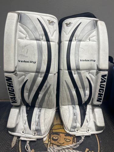 26" Vaughn  Velocity V5 Goalie Leg Pads