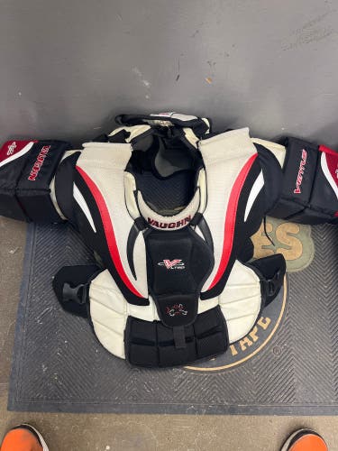 Used Small Vaughn Ventus LT60 Goalie Chest Protector