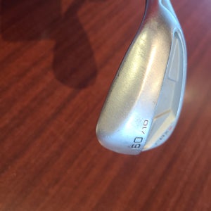 Used Men's Cleveland Right Handed CBX2 Wedge Wedge Flex 60 Degree Graphite Shaft