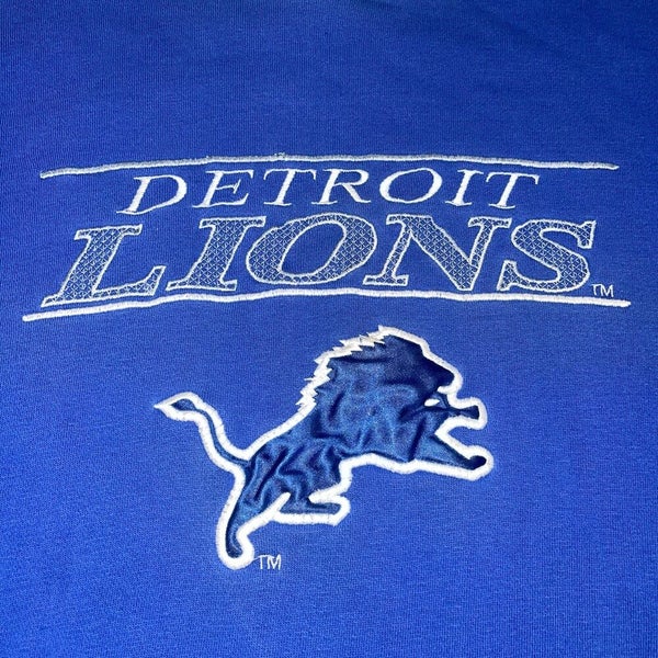 Men's Starter White Detroit Lions Retro Logo T-Shirt Size: Large