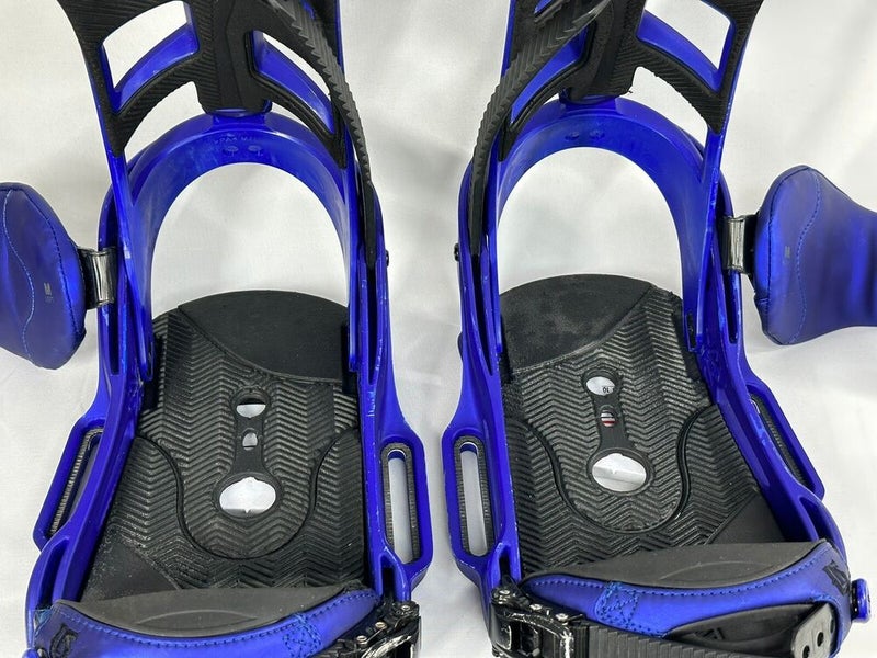 Size M (8-11) Burton Mission EST Mens Snowboard Bindings #212