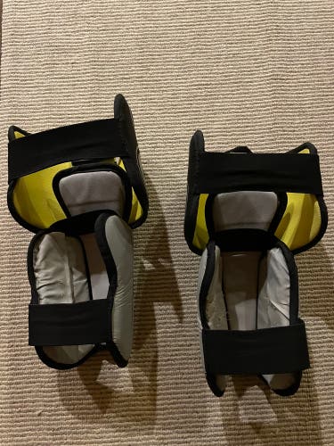 Warrior Ritual SR Knee Guards
