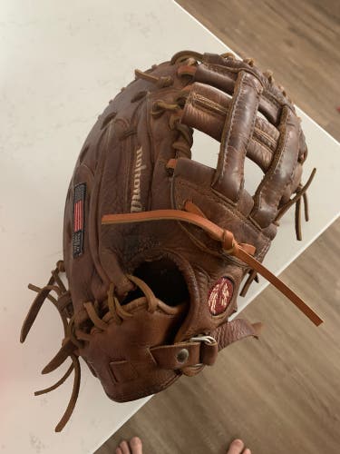 Nokona Walnut 12.5” First Base Mitt WB1250