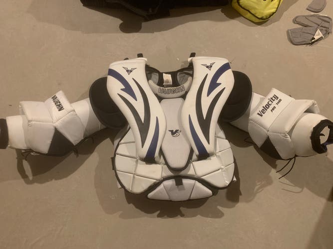 Vaughn Velocity 5 7460 Pro Chest Protector