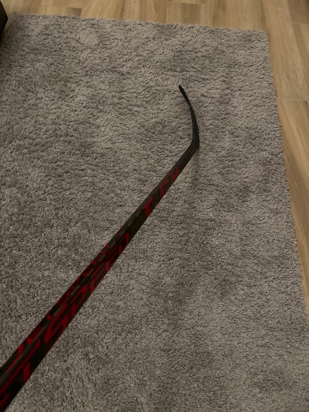 Intermediate Used Right Handed CCM Jetspeed FT4 Pro Hockey Stick P28