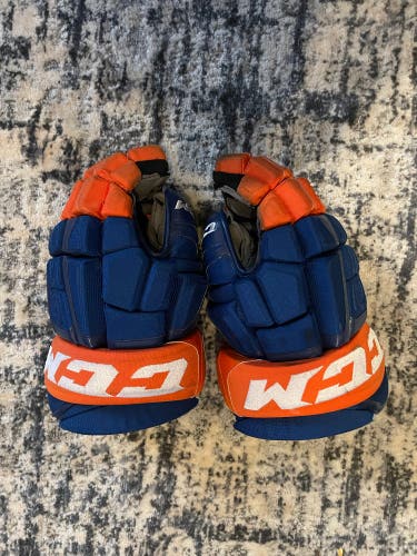 Pro Stock New Your Island CCM Gloves