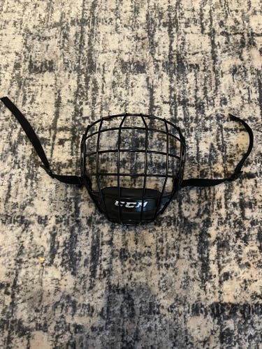 Medium CCM Black Cage