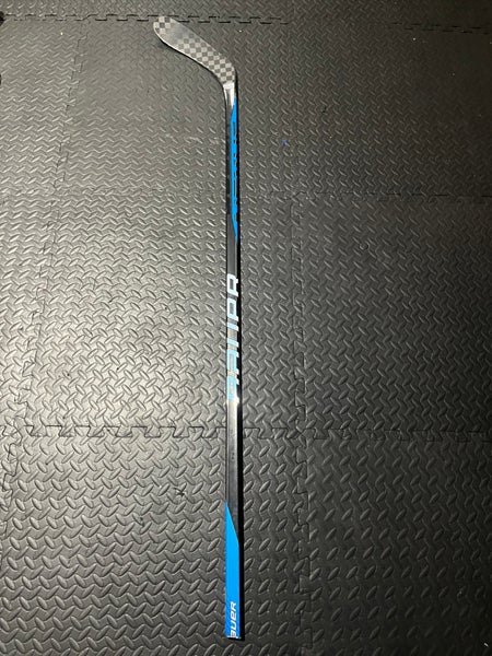 Senior Left Hand P28 Pro Stock Team Nexus Hockey Stick