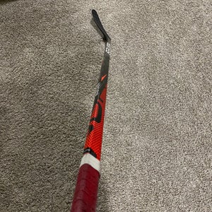 Senior Left Hand P28  Vapor FlyLite Hockey Stick