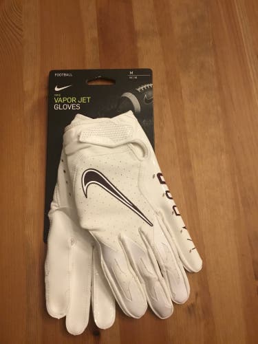 NWT adult Medium Nike Vapor Jet football skill Gloves