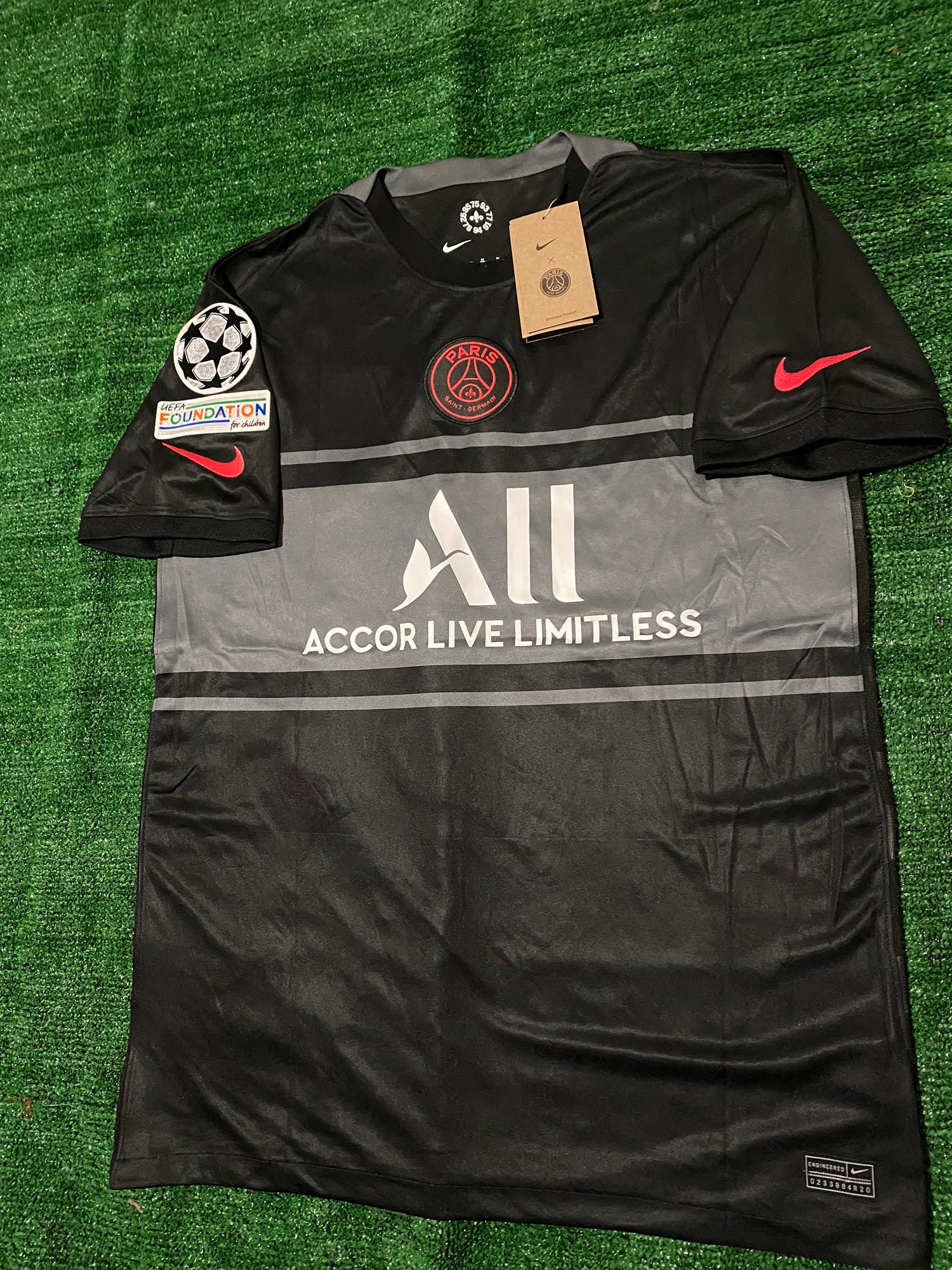 : PSG Paris Saint Germain 2022/23 Home MESSI #30 jersey Mens  Sizes (XL) : Clothing, Shoes & Jewelry