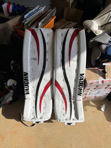 34" Vaughn  Goalie Leg Pads