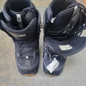 Used Dc Shoes Phase Senior 9 Men's Snowboard Boots