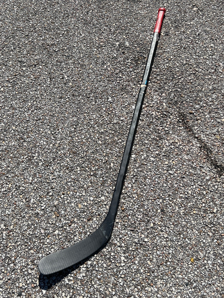 Used Youth True Right Hockey Stick