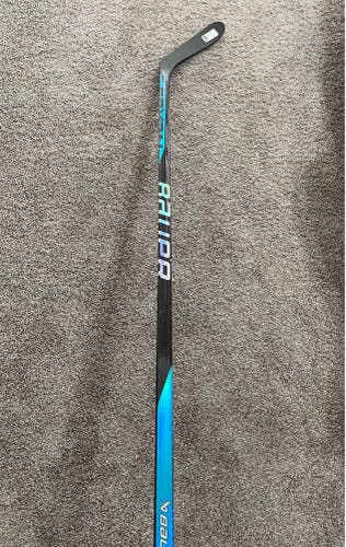 New Right Handed P28 Nexus Sync Hockey Stick