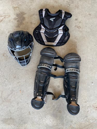 Youth Easton Gametime Catcher's Set