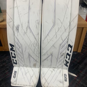 34 +2 CCM Axis Pro Pads
