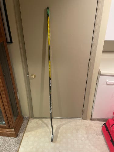 Senior Left Hand P92  Supreme UltraSonic Hockey Stick