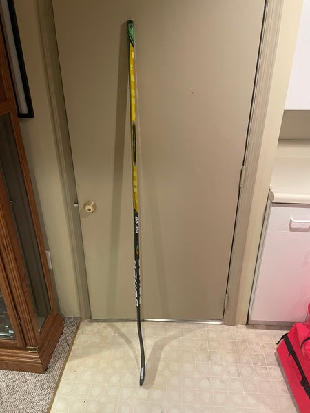 Senior Left Hand P92 Supreme UltraSonic Hockey Stick