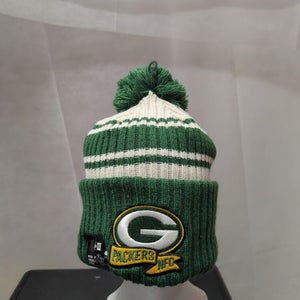 NWT 2022 Sideline Green Bay Packers New Era Winter Hat NFL