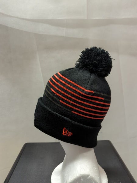 CLEVELAND BROWNS 2022 New Era NFL Knit Hat Sideline Pom NWT CLEARANCE!