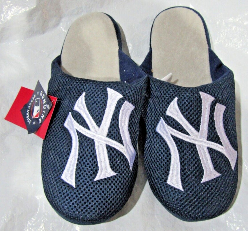 MLB St. Louis Cardinals Stripe Logo Dot Sole Slippers Size L by FOCO