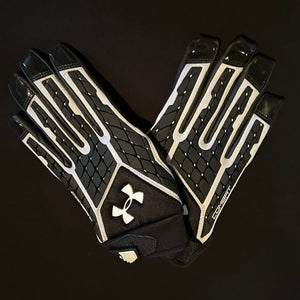 Black Adult XL Under Armour Highlight Gloves