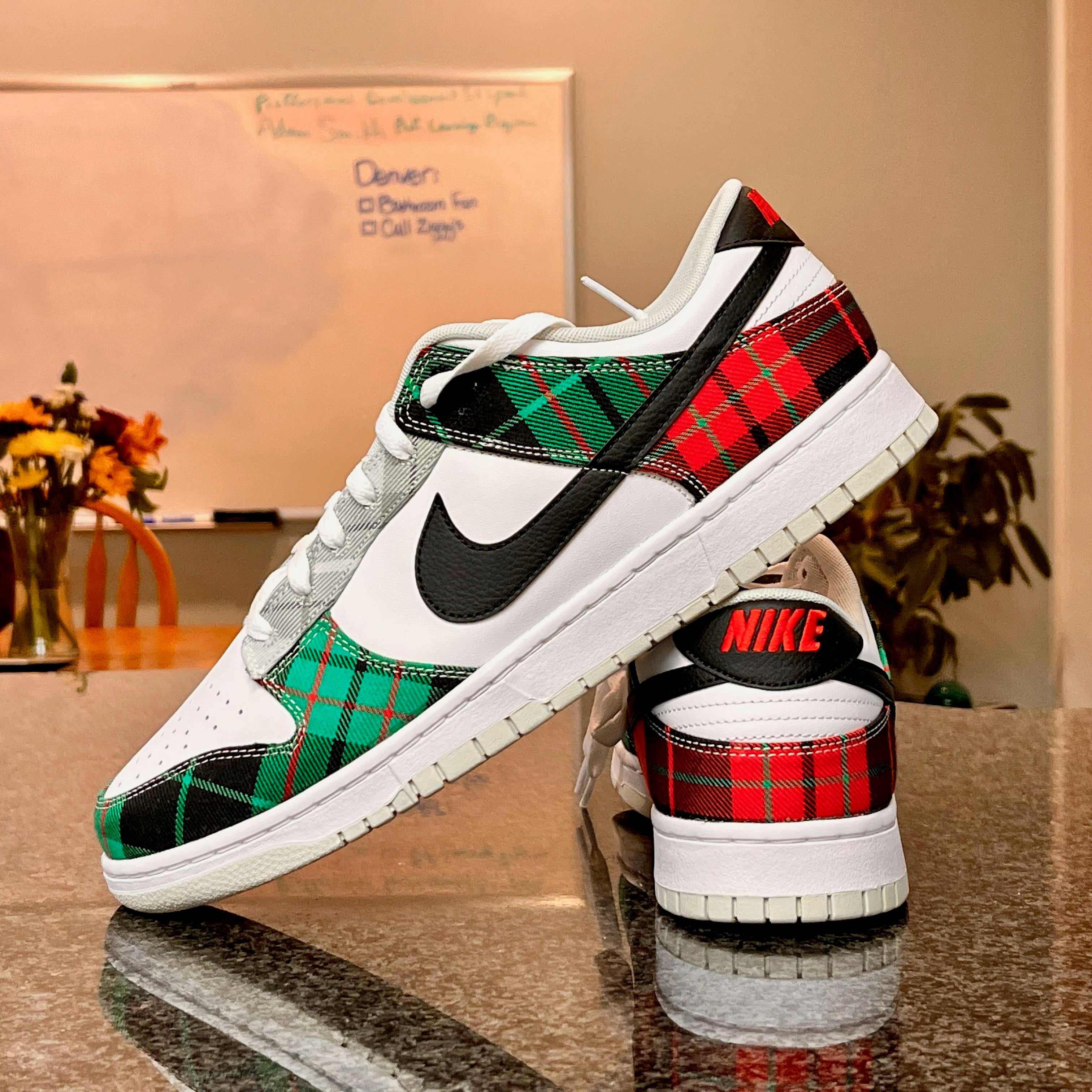 nike dunk low tartan