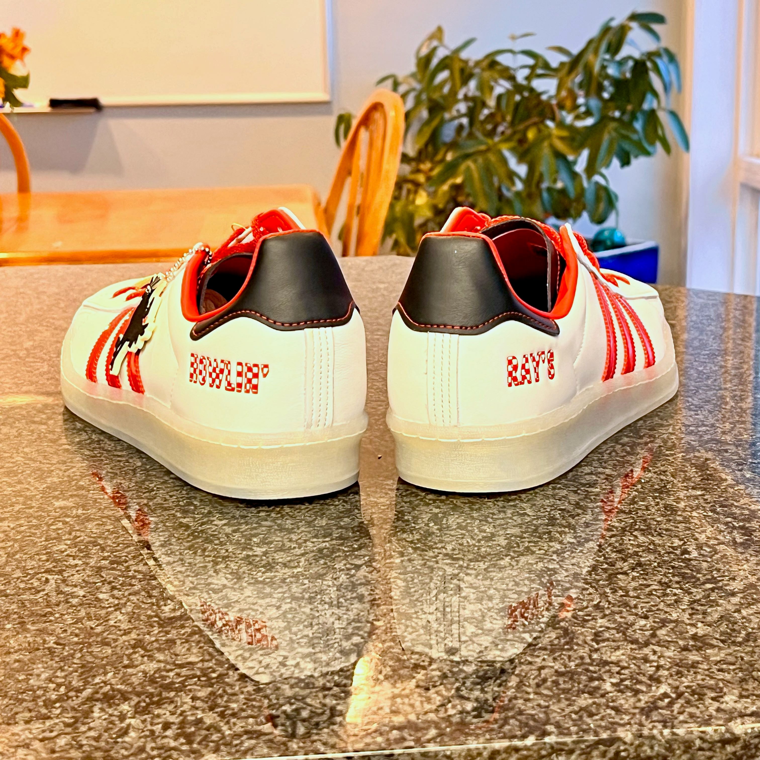Adidas Originals X Campus 80\'s Howlin’ Ray’s Nashville Hot Drop FZ6566 Men Sz 9 Adidas Campus 80 main image 2