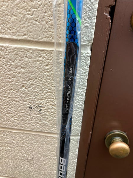 Senior Left Hand P92M Nexus Geo Hockey Stick