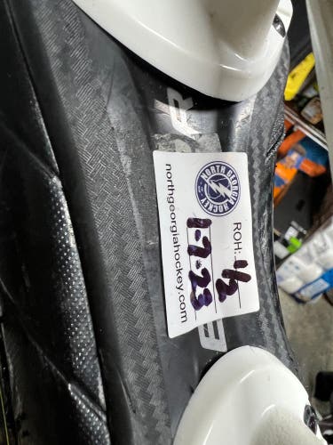 Used Bauer Regular Width Size 6 GSX Hockey Goalie Skates