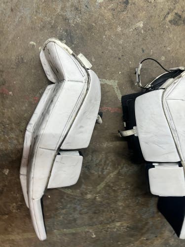 Used 31" Brian's  Subzero Pro Goalie Leg Pads