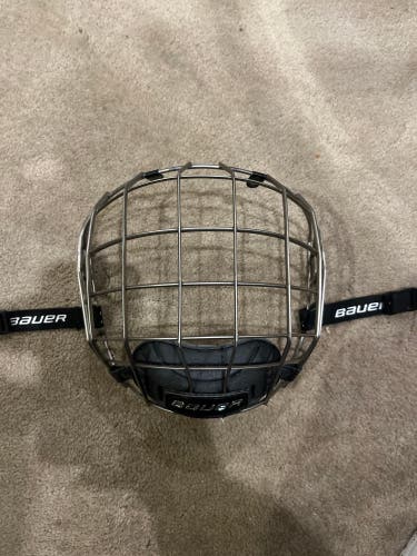 XS Bauer Full Cage FM7500