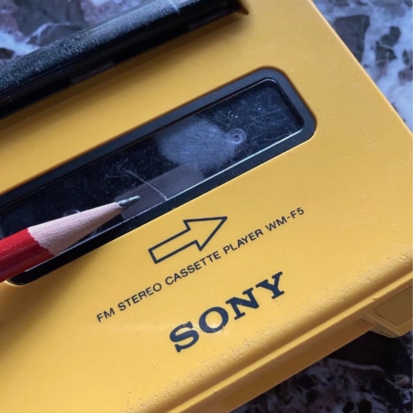 sony walkman sports cassette player