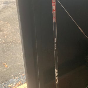 Senior Right Handed P88 Vapor Hyperlite Hockey Stick