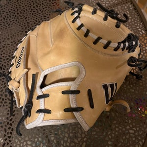 Catcher's 33" A2000 Baseball Glove