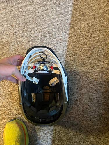 Used Player's Cascade CS Youth Helmet