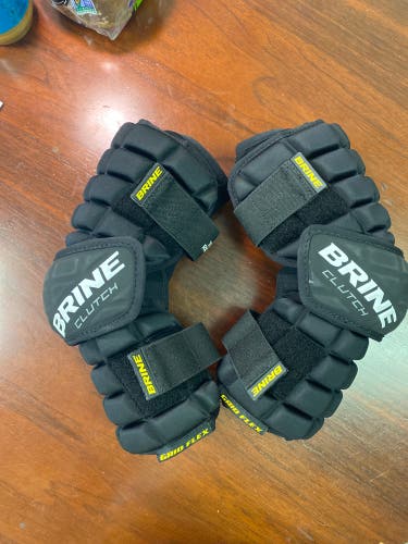 Adult Large Brine Clutch Arm Pads