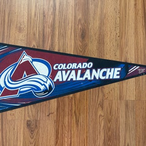 Colorado Avalanche NHL HOCKEY SUPER VINTAGE WinCraft Collectible Felt Pennant!