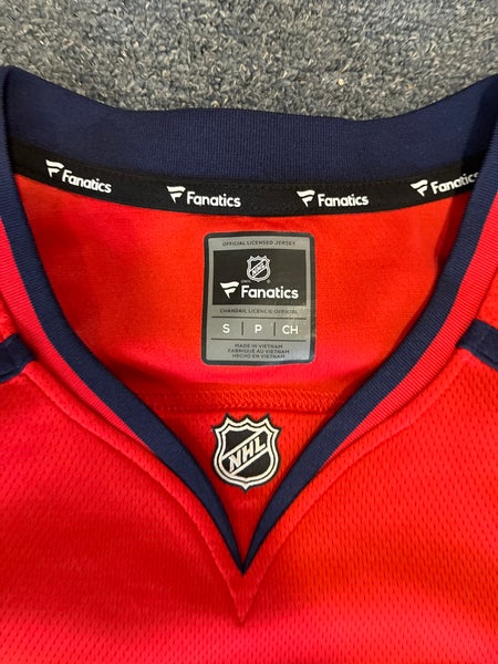 Fanatics Washington Capitals Reverse Retro NHL Hockey Jersey Red Adult Small