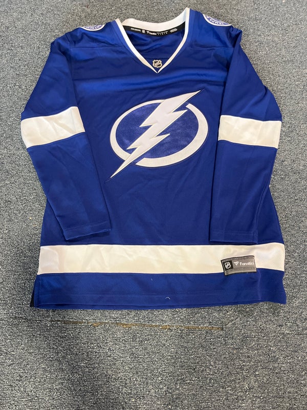 Tampa Bay Lightning NHL Adidas MiC Team Issued Hockey Fights Cancer Je –  Wave Time Thrift