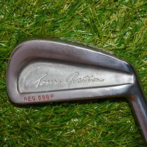 Cleveland	Tour Action REG 588P	3 Iron	RH	38.5"	Graphite	Regular	New Grip