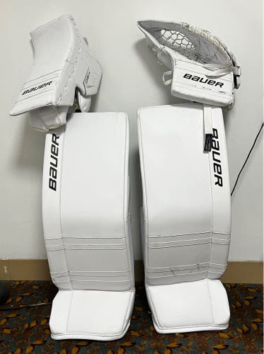 Bauer GSX Senior 33” Goalie Pad Set
