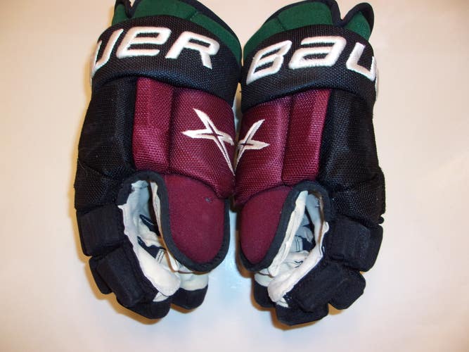 ARIZONA COYOTES Travis Boyd game-worn Bauer Vapor X throwback gloves (size 14) 2022-23