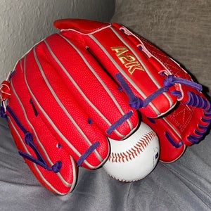New Wilson Left Hand Throw Pitcher's A2K Baseball Glove 12"